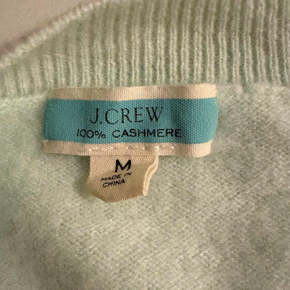 J.Crew 100% cashmere bracelet sleeve crew neck sweater in mint green - Picture 6 of 6